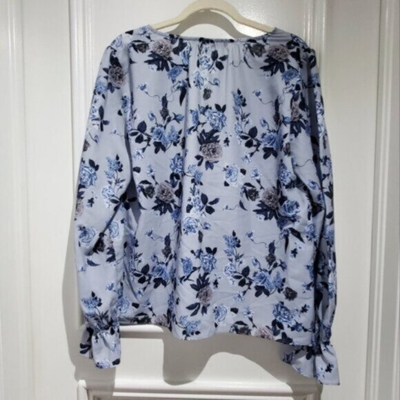 Contemporaine Par Simons- Button Down Boho Chic Loose Floral Poer Sleeved Blouse - Picture 7 of 13